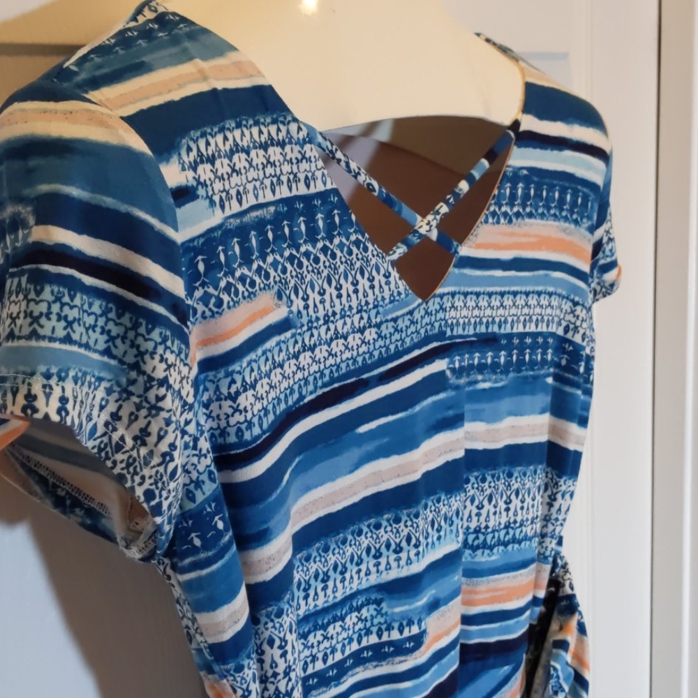 Est. 1946 Blue And Peach Colored Dress, Size M - Picture 2 of 7